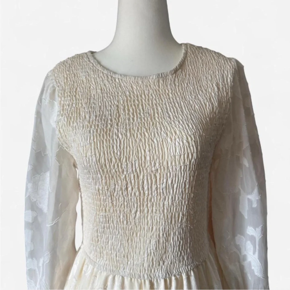 Source Unknown Cream Long Sleeve Dress - Picture 2 of 5